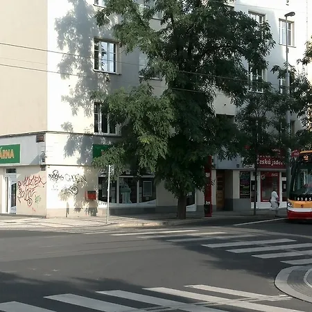 U Pruhonu Apartment *