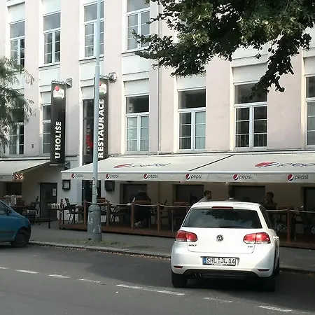 U Pruhonu